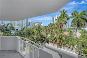 1621 Bay Rd 506, Miami Beach