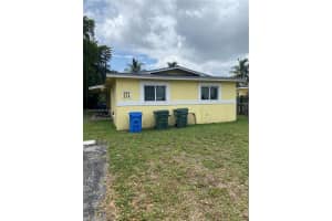 258 NE 41st St 258, Oakland Park, FL 33334 - MLS#A11865780