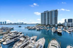17301 Biscayne Blvd 401, North Miami Beach