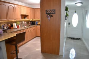 10000 Nw 80th Ct 2219 Hialeah Gardens, FL 33016 - MLS#A11865813