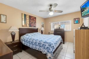 7698 W 34th Ln 10-202, Hialeah, FL 33018 - MLS#A11865818