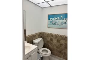 602 Flanders M M, Delray Beach, FL 33484 - MLS#A11865824