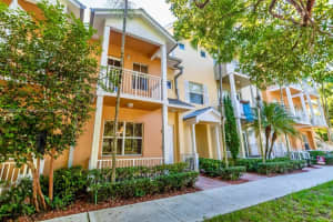 330 Sw 14th Ave 330, Fort Lauderdale