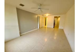 330 SW 14th Ave 330, Fort Lauderdale, FL 33312 - MLS#A11865827