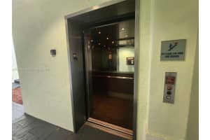 5300 Nw 87th Ave 614 Doral, FL 33178 - MLS#A11865834