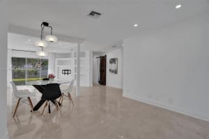 1318 Jackson St Hollywood, FL 33019 - MLS#A11865860