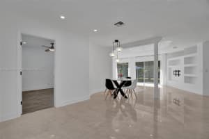 1318 Jackson St Hollywood, FL 33019 - MLS#A11865860