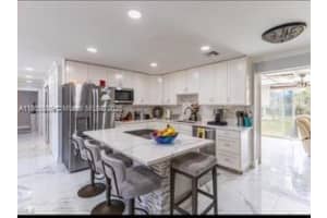 3954 Coconut Circle N 3954 Other, FL 34104 - MLS#A11865886
