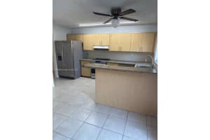 3920 Woodside Dr APT 5, Coral Springs, FL 33065, - MLS#A11865890