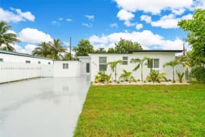 301 Nw 108th St, Miami