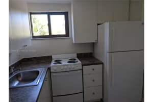 38 Oviedo Ave 5 Coral Gables, FL 33134 - MLS#A11865916