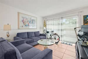 450 Se 7th St 261, Dania Beach