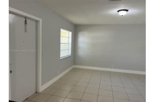3071 Nw 43rd St 4 Lauderdale Lakes, FL 33309 - MLS#A11865952