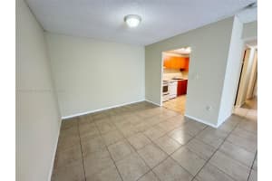 415 Executive Center Dr 203 West Palm Beach, FL 33401 - MLS#A11865990