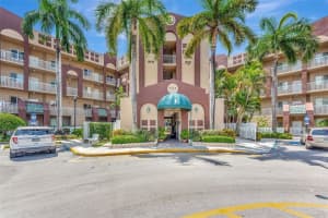 7715 Southampton Ter 105, Tamarac