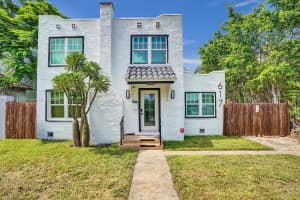617 36th St, West Palm Beach, FL 33407 - MLS#A11866017