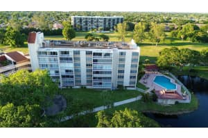 7051 Environ Blvd 431, Lauderhill