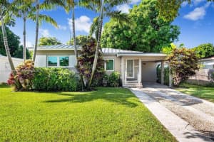6320 Nw 41st St Virginia Gardens, FL 33166 - MLS#A11866046
