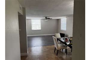 1744 Nw 55th Ave 201, Lauderhill