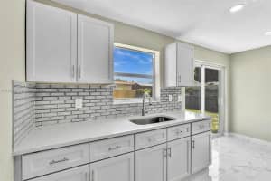 2770 Nw 25th St Fort Lauderdale, FL 33311 - MLS#A11866075