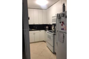 401 Ocean Dr 909 Miami Beach, FL 33139 - MLS#A11866106