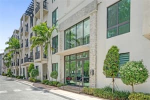 4740 Nw 84th Ct 42, Doral