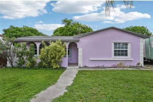 417 Nw 2nd St, Boynton Beach