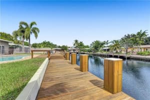2306 NE 15th Ave 2306, Wilton Manors, FL 33305 - MLS#A11866136