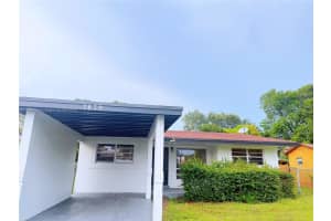 2879 Nw 10th Ct, Fort Lauderdale