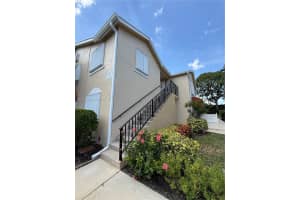 657 Waterside Dr 657, Hypoluxo
