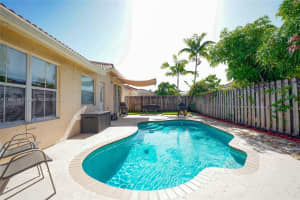 14014 N Cypress Cove Cir, Davie, FL 33325 - MLS#A11866239