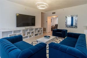 2069 S Ocean Dr Th16 Hallandale Beach, FL 33009 - MLS#A11866241