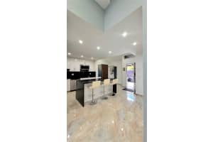 620 Briarwood Cir, Hollywood, FL 33024 - MLS#A11866242