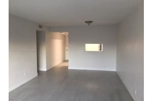 5201 Geneva Way 211 Doral, FL 33166 - MLS#A11866251