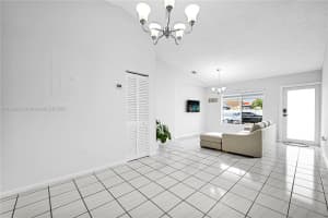 7320 W 29th Ave Hialeah, FL 33018 - MLS#A11866259