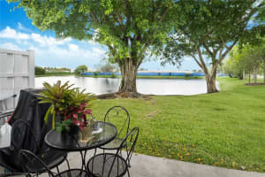 221 Riviera Cir, Weston, FL 33326 - MLS#A11866262