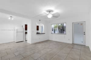 7424 Byron Ave 2B, Miami Beach, FL 33141 - MLS#A11866273