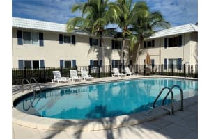 8605 SW 68th Ct 1, Pinecrest, FL 33156 - MLS#A11866294