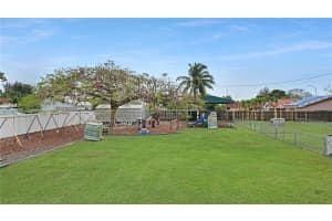 132 Ave Sw 42nd St Miami, FL 33175 - MLS#A11866306