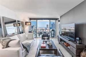 21205 Yacht Club Dr 3001, Aventura