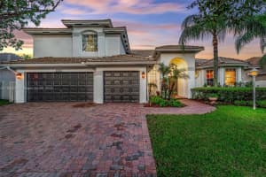 1859 Nw 139th Ave, Pembroke Pines