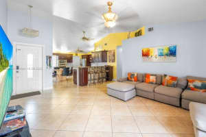 550 Auburn Way Davie, FL 33325 - MLS#A11866331