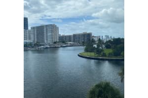 121 Golden Isles Dr 304, Hallandale Beach, FL 33009 - MLS#A11866337