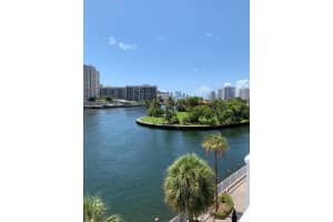 121 Golden Isles Dr 304, Hallandale Beach, FL 33009 - MLS#A11866337
