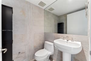 901 Brickell Key Blvd 2801 Miami, FL 33131 - MLS#A11866361