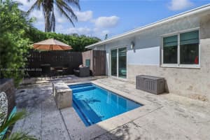 14519 SW 139th Ave Cir E, Miami, FL 33186 - MLS#A11866387