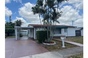 1221 W 62nd St Na Hialeah, FL 33012 - MLS#A11866409
