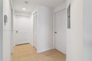 511 SE 5th Ave 1214, Fort Lauderdale, FL 33301 - MLS#A11866412