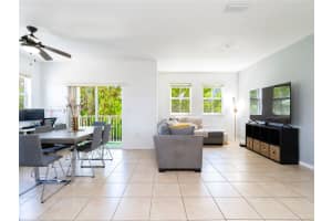 8620 NW 97th Ave 202, Doral, FL 33178 - MLS#A11866471