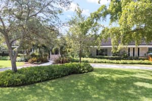5780 Las Palmas Dr, Coral Gables
